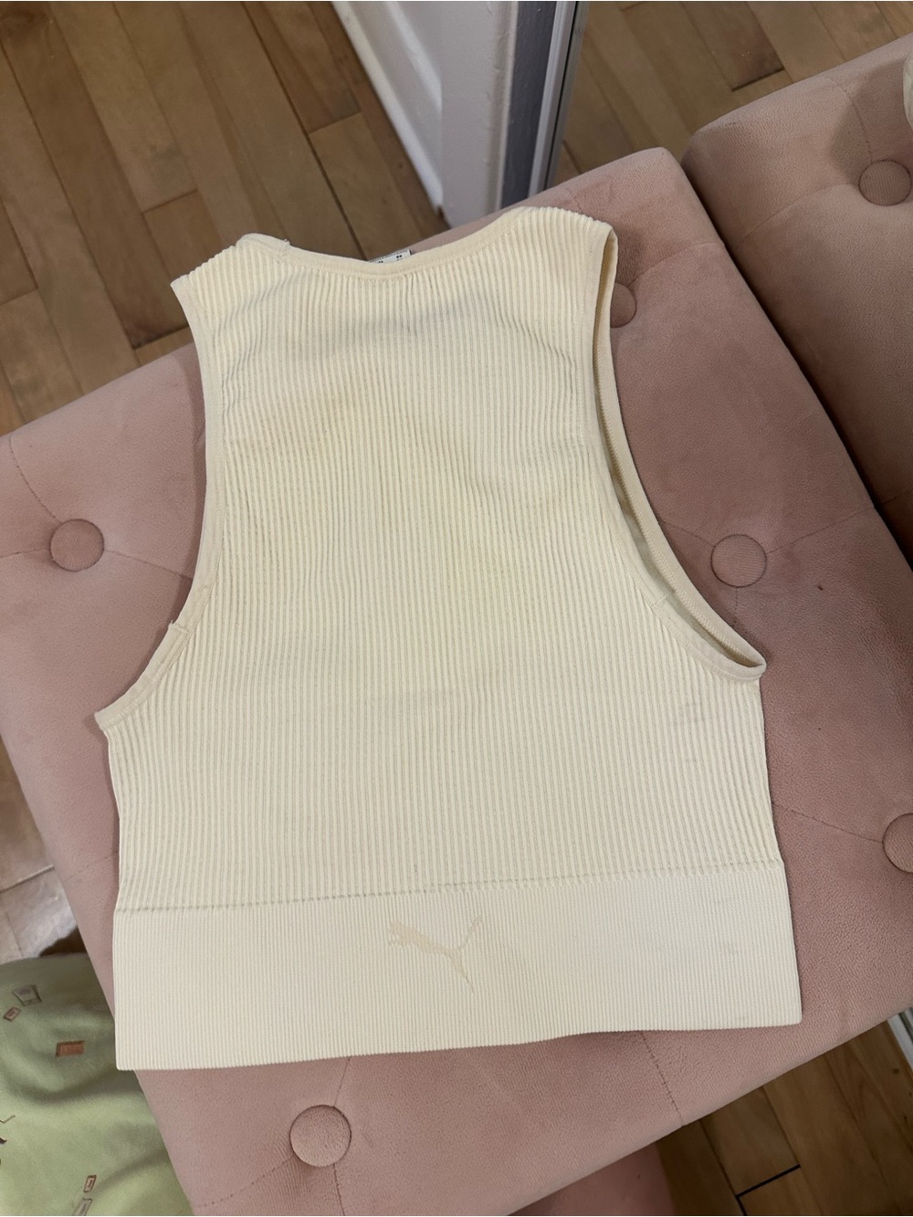 Puma Cream Seamless Ribbed Crop Tank - Picture 2 of 2
